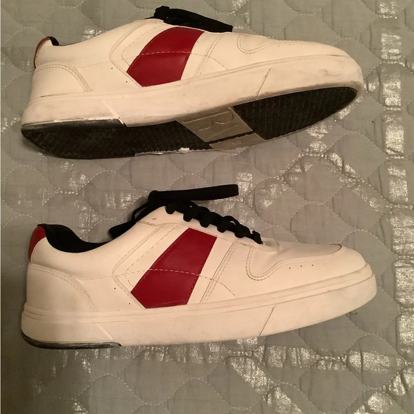 ZARA~ WOMEN’S~WHITE SNEAKERS~SIZE 39=8 - Picture 3 of 5